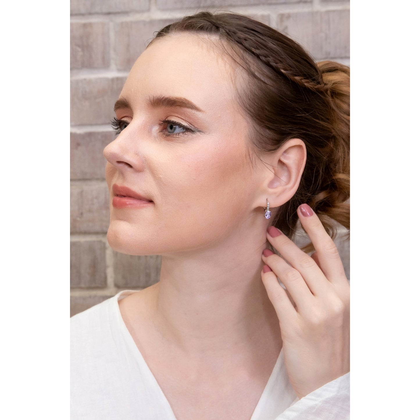 Purple Earrings for Women Sterling Silver Cubic Zirconia 7x5mm Oval Leverback Huggie Genuine Amethyst Earring for Woman Girls Teens Bridesmaids Prom Fashion Trendy